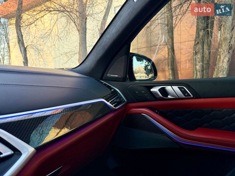 Позашляховик / Кросовер BMW X5 M 2021 в Дніпрі