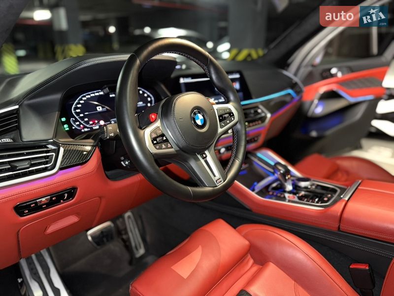 Внедорожник / Кроссовер BMW X5 M 2022 в Киеве