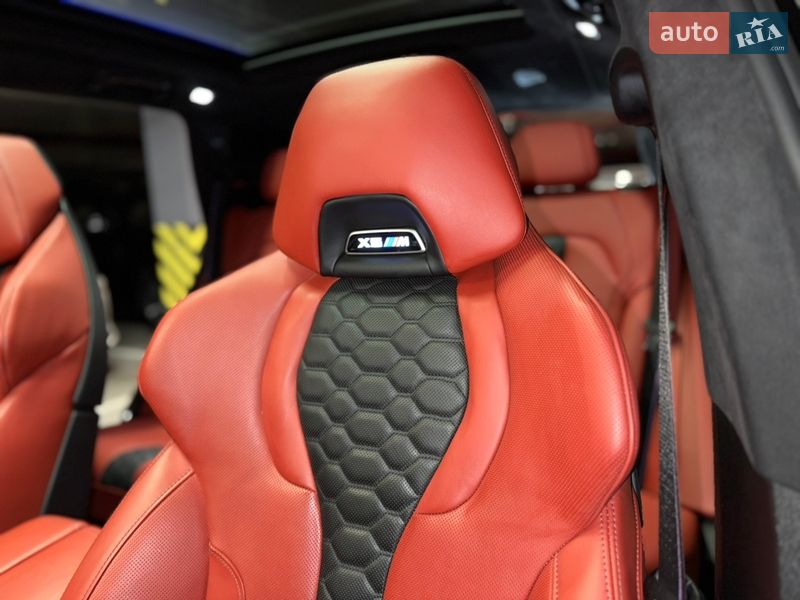 Внедорожник / Кроссовер BMW X5 M 2022 в Киеве