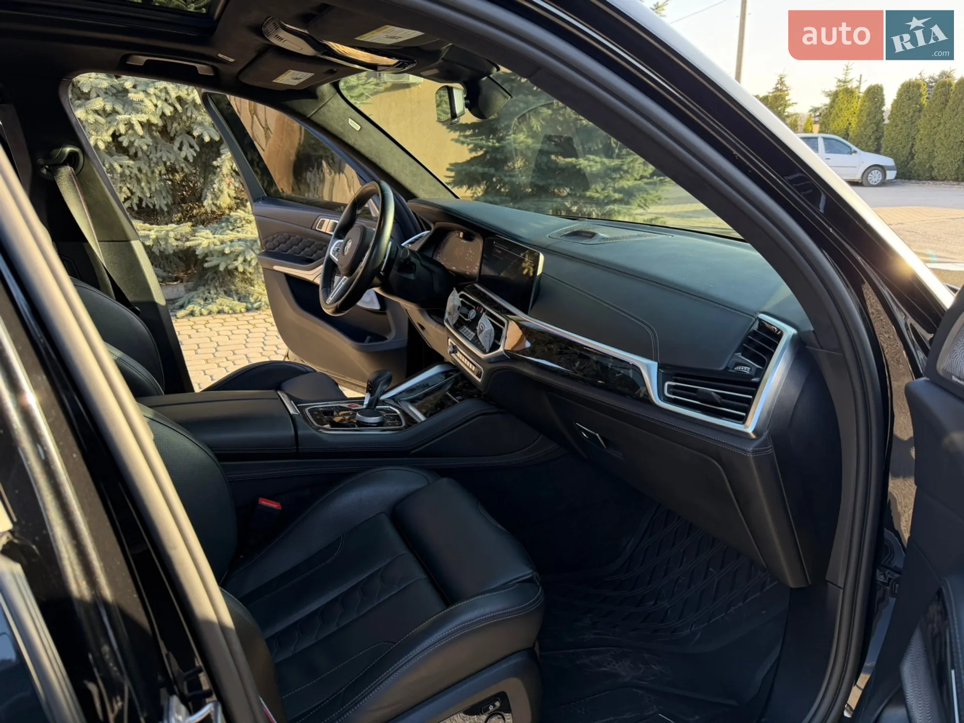 2023 BMW X5 M - мініатюра 20