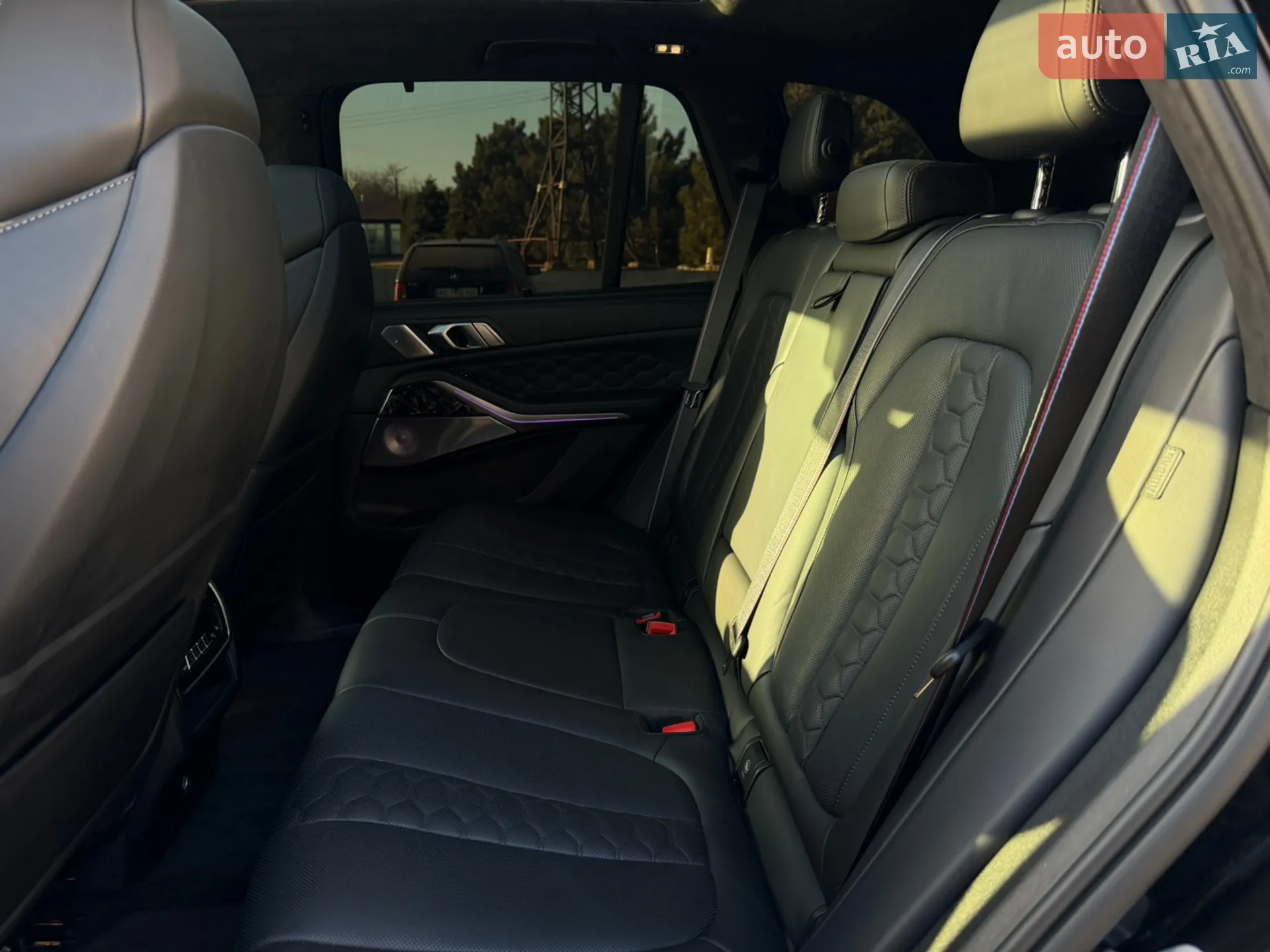 2023 BMW X5 M - мініатюра 24