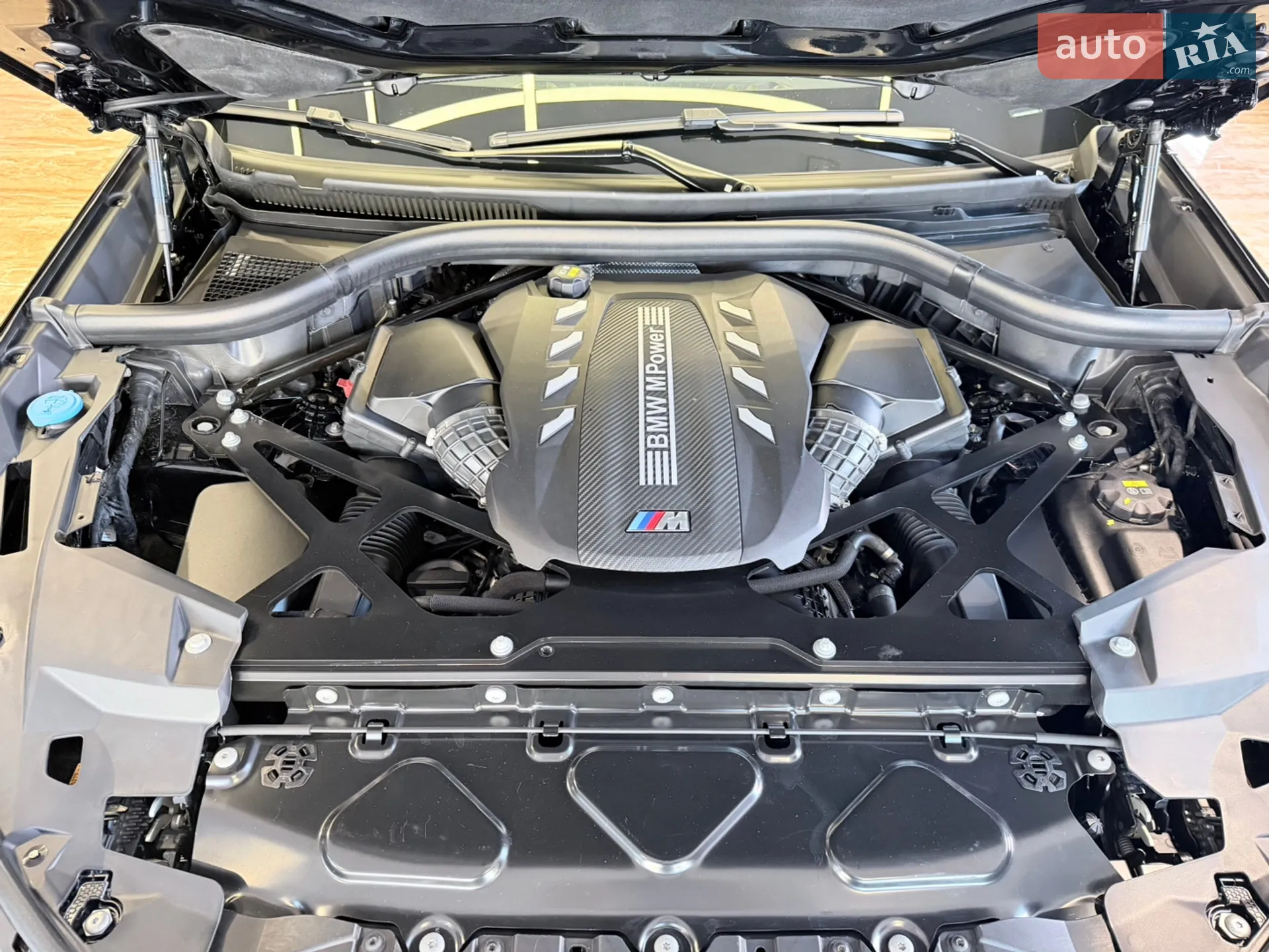 2022 BMW X5 M - мініатюра 76