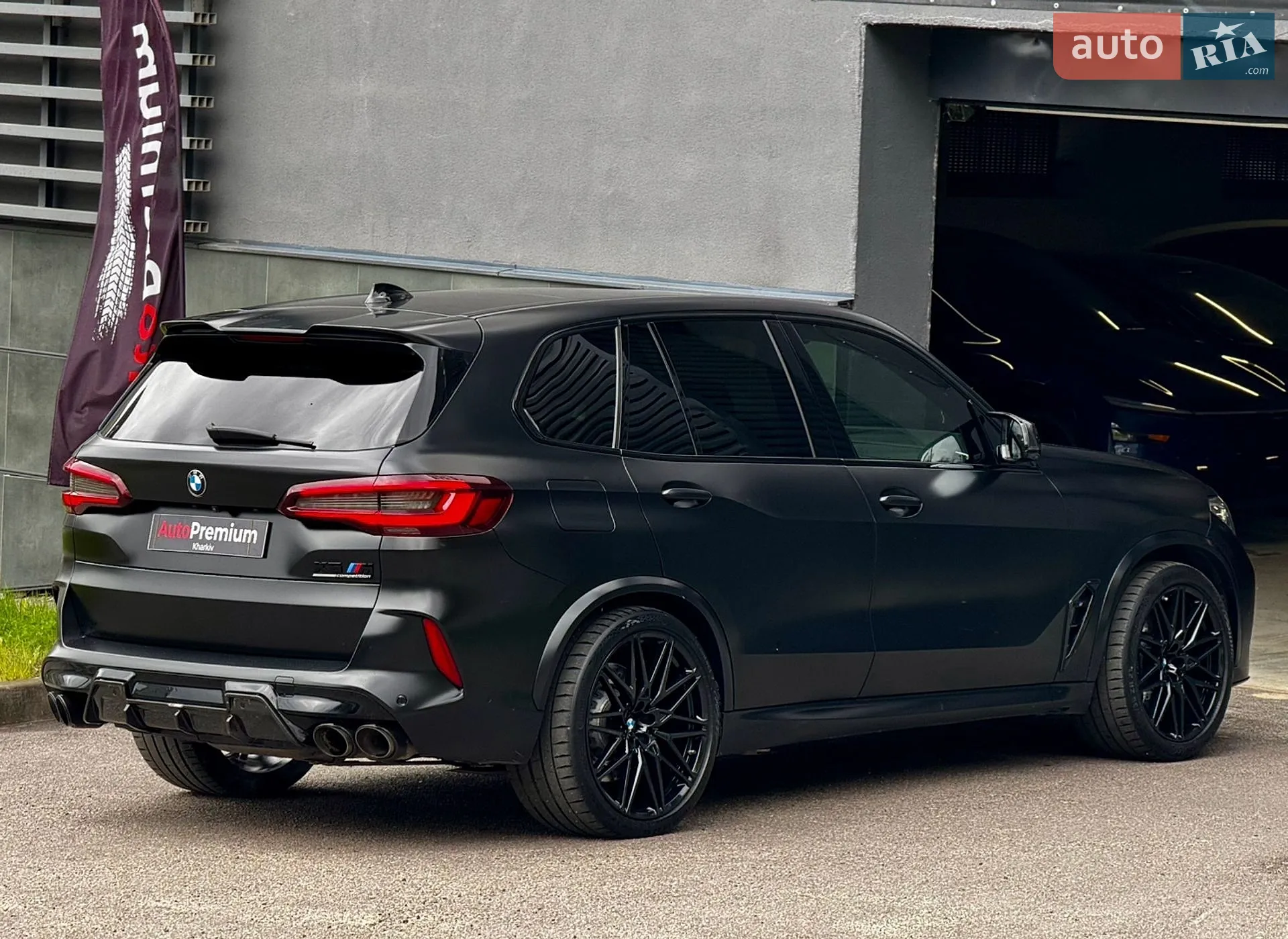 2020 BMW X5 M - мініатюра 9