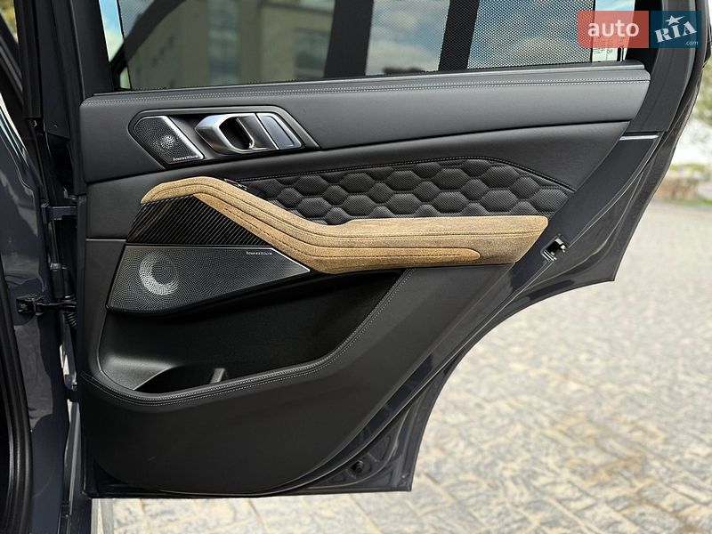 Позашляховик / Кросовер BMW X5 M 2024 в Львові