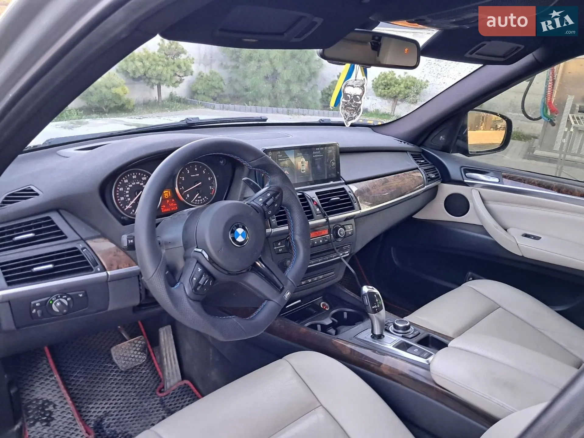 2011 BMW X5 M - мініатюра 2
