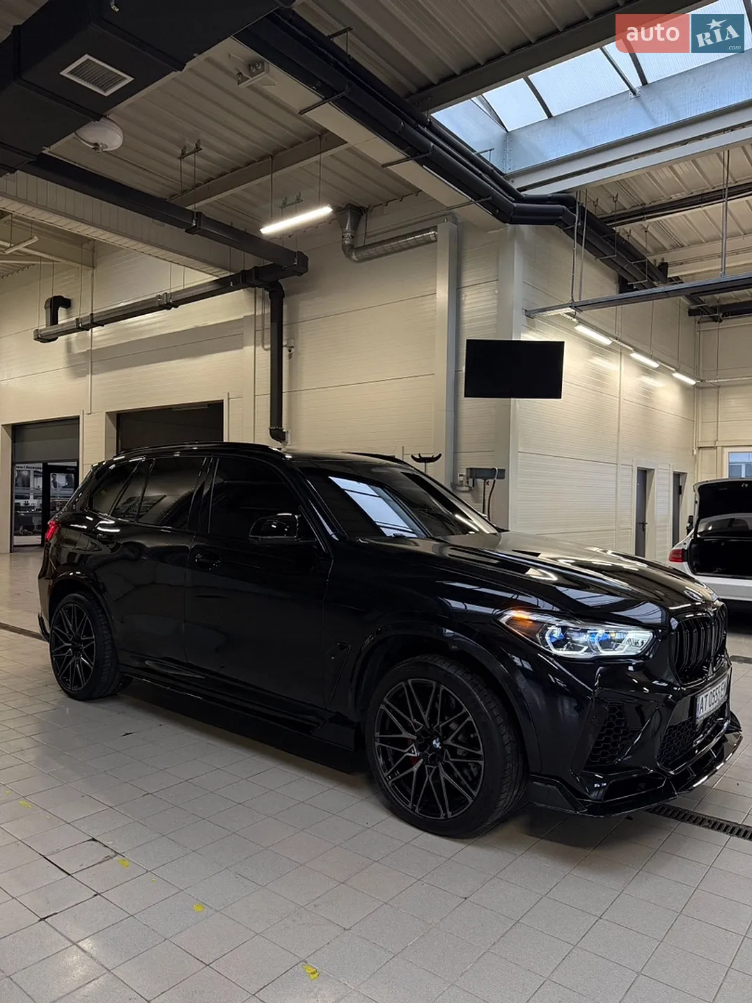 2021 BMW X5 M - мініатюра 5