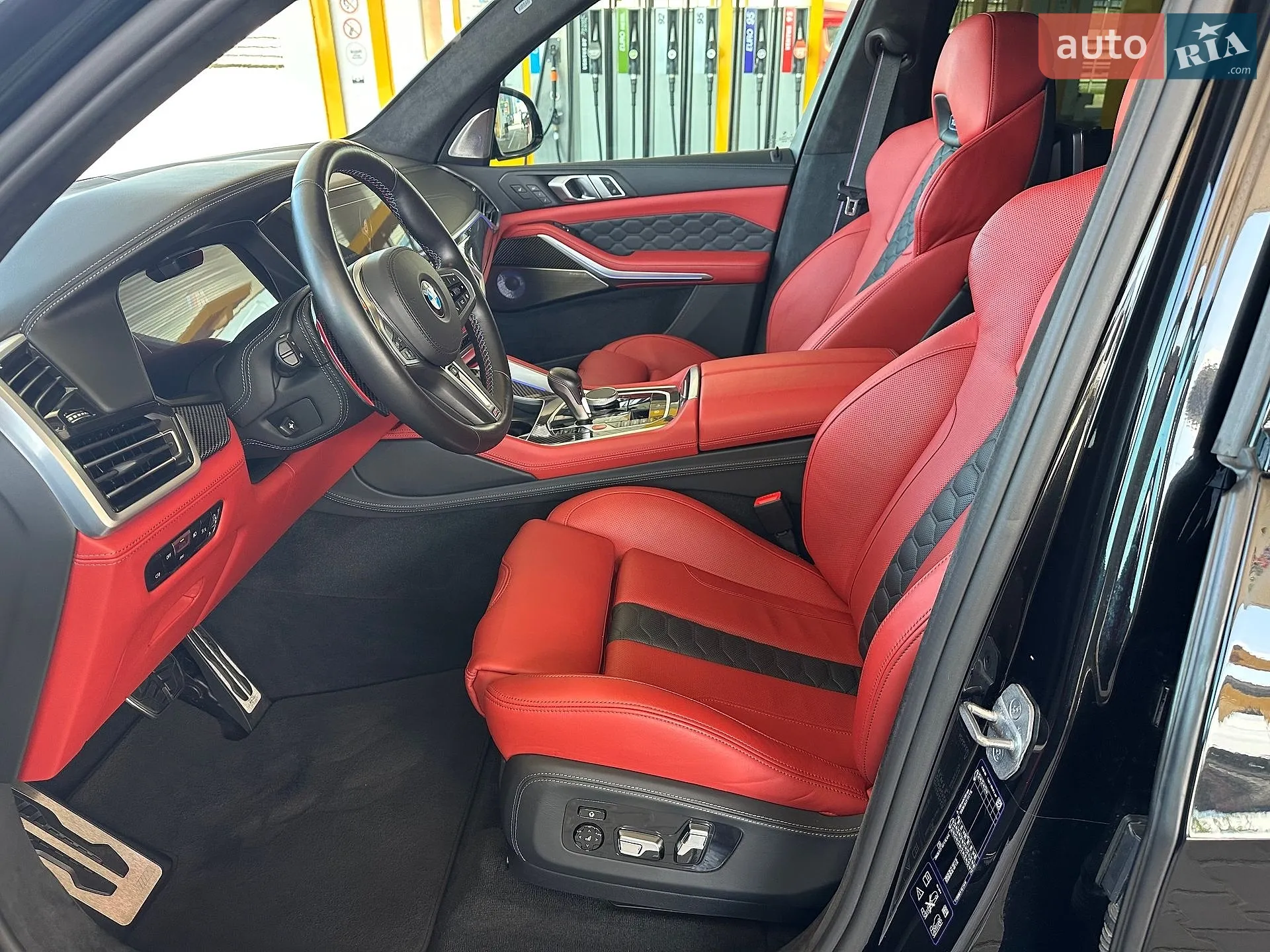 2021 BMW X5 M - мініатюра 7