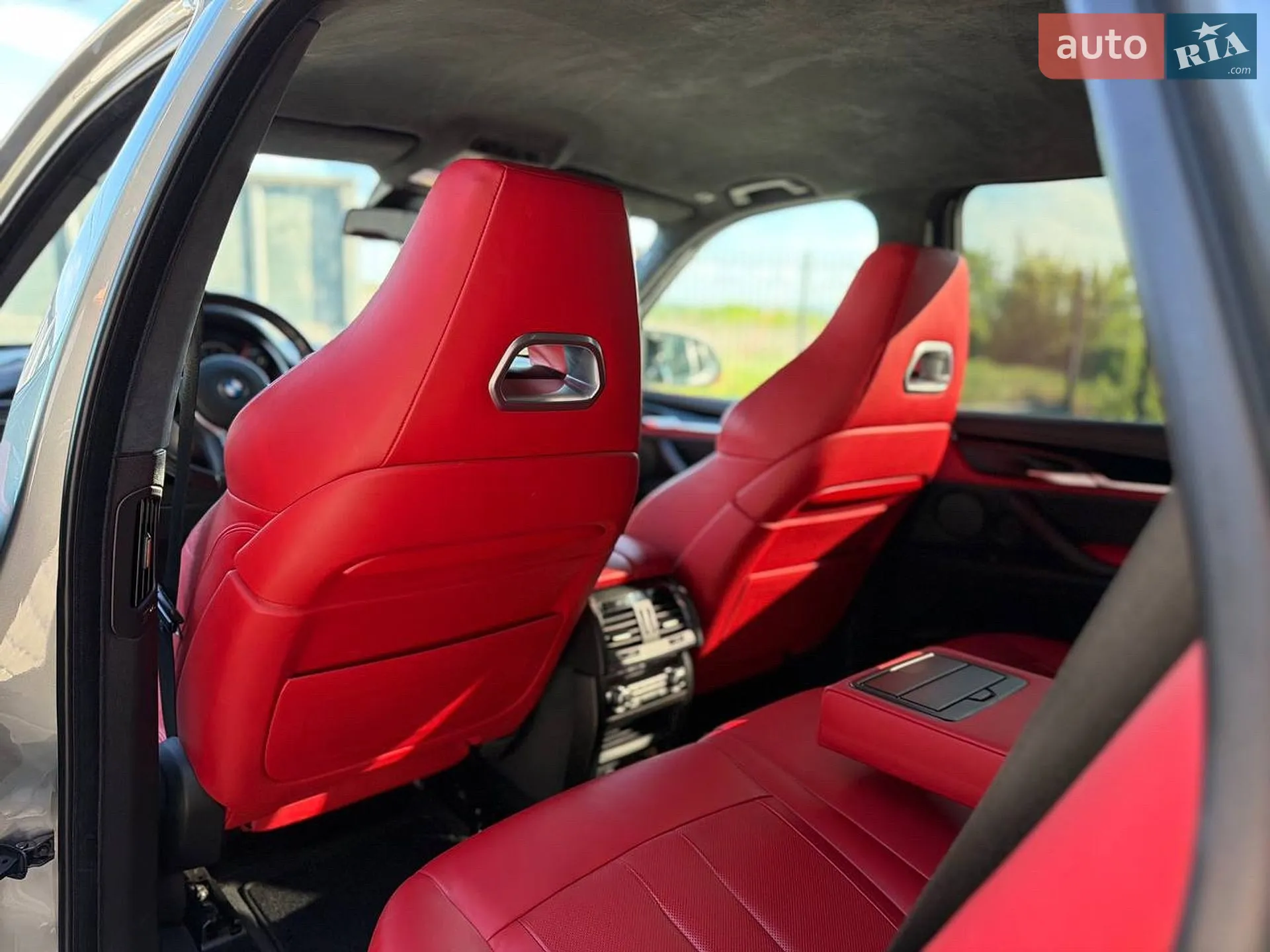 2016 BMW X5 M - мініатюра 17