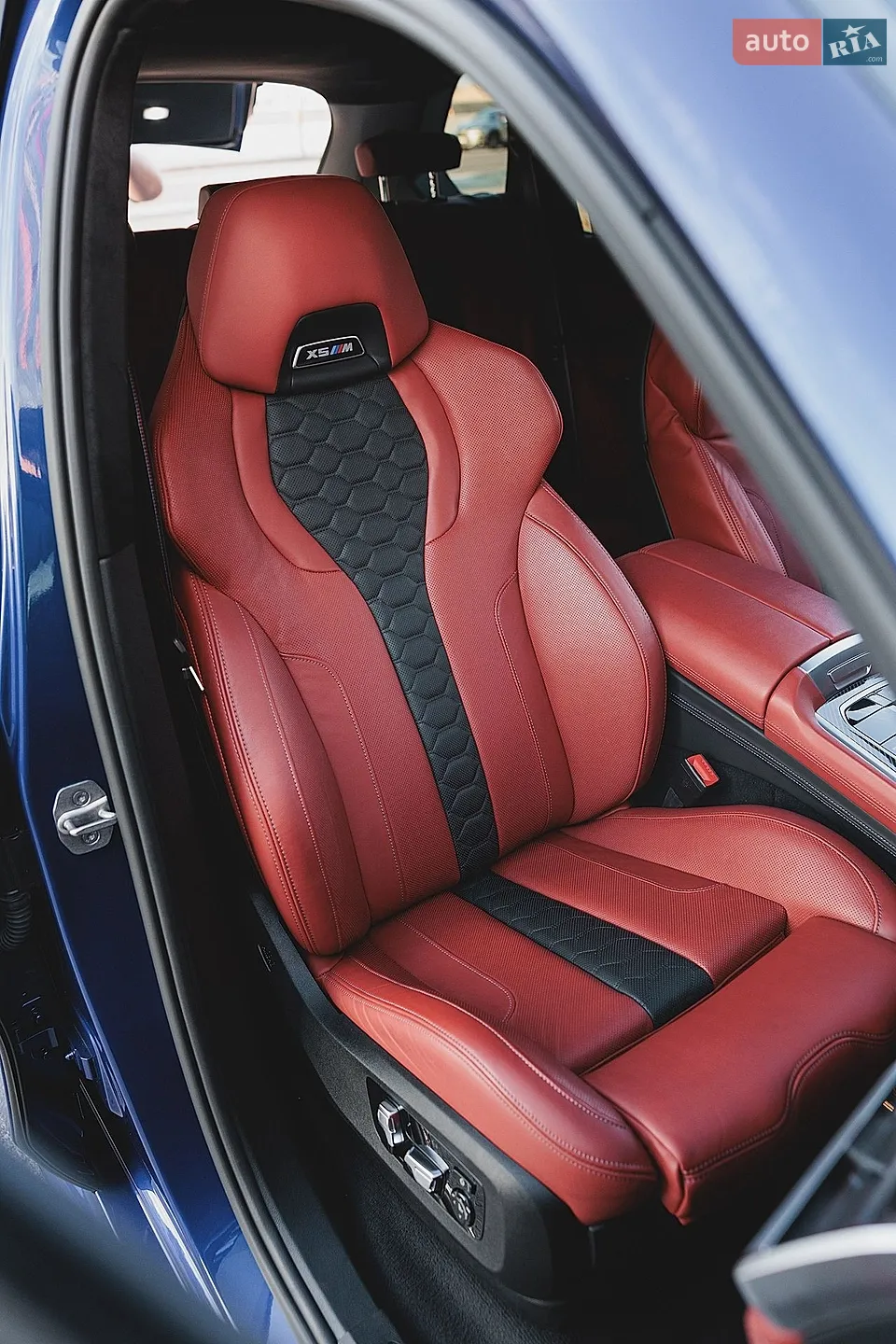 2022 BMW X5 M - мініатюра 26