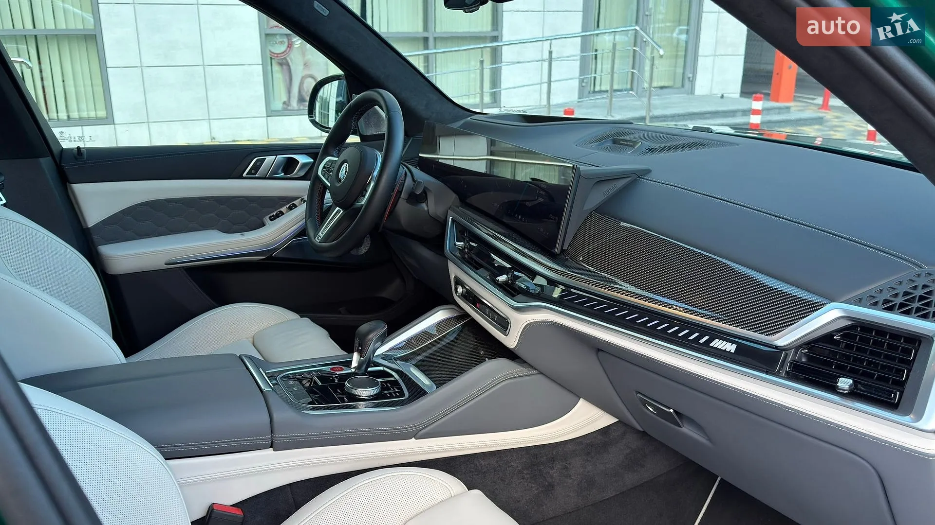 2024 BMW X5 M - мініатюра 44