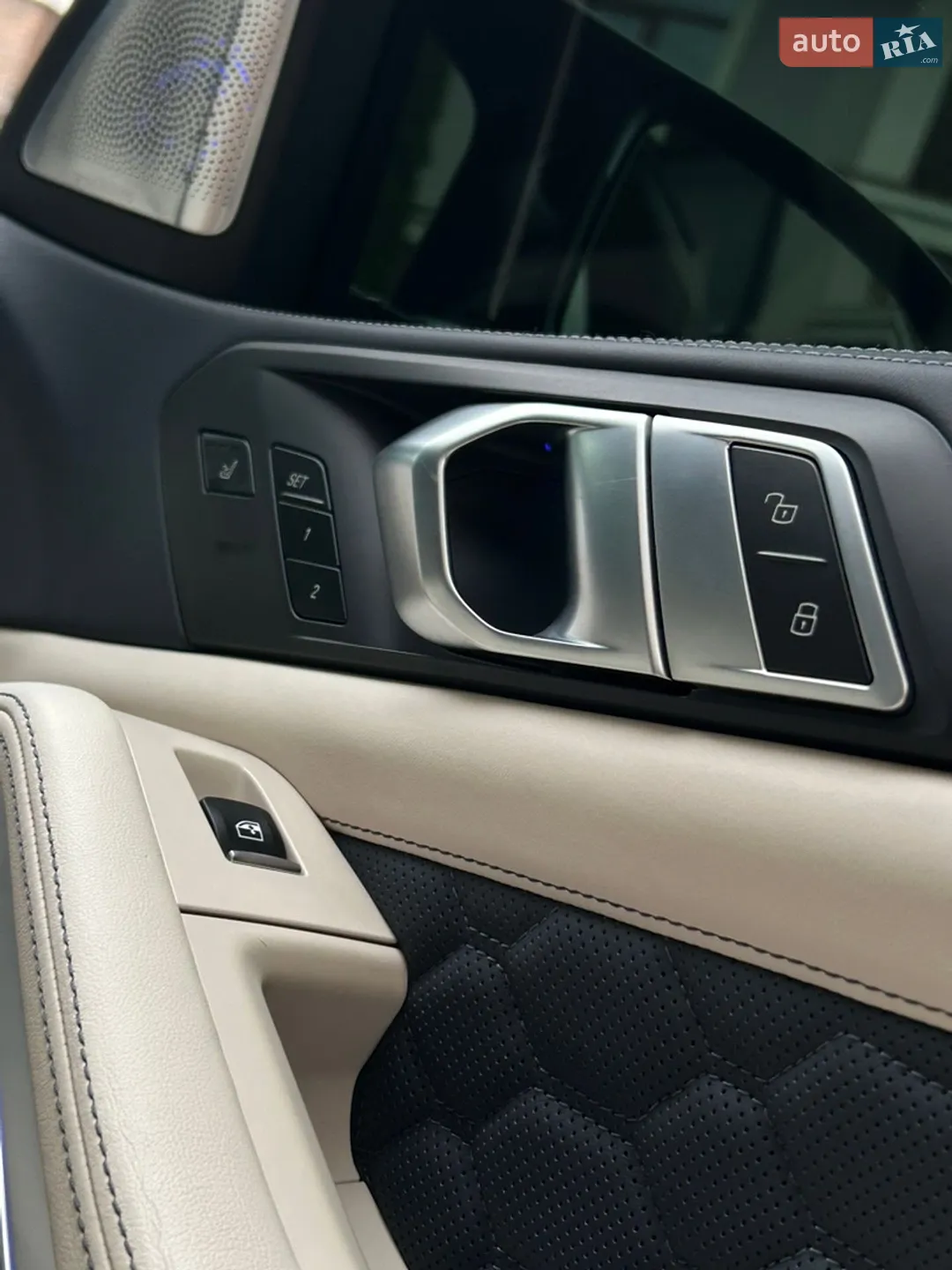 2022 BMW X5 M - мініатюра 25