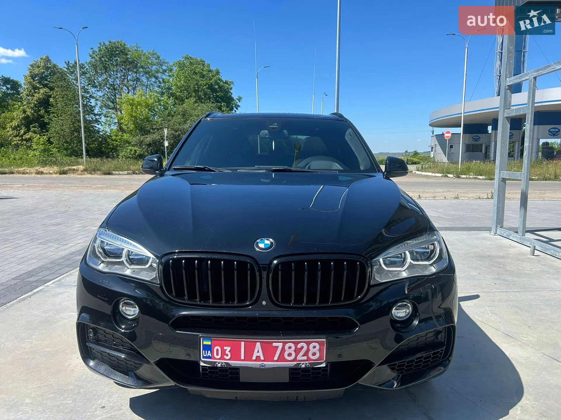 2016 BMW X5 M - мініатюра 31