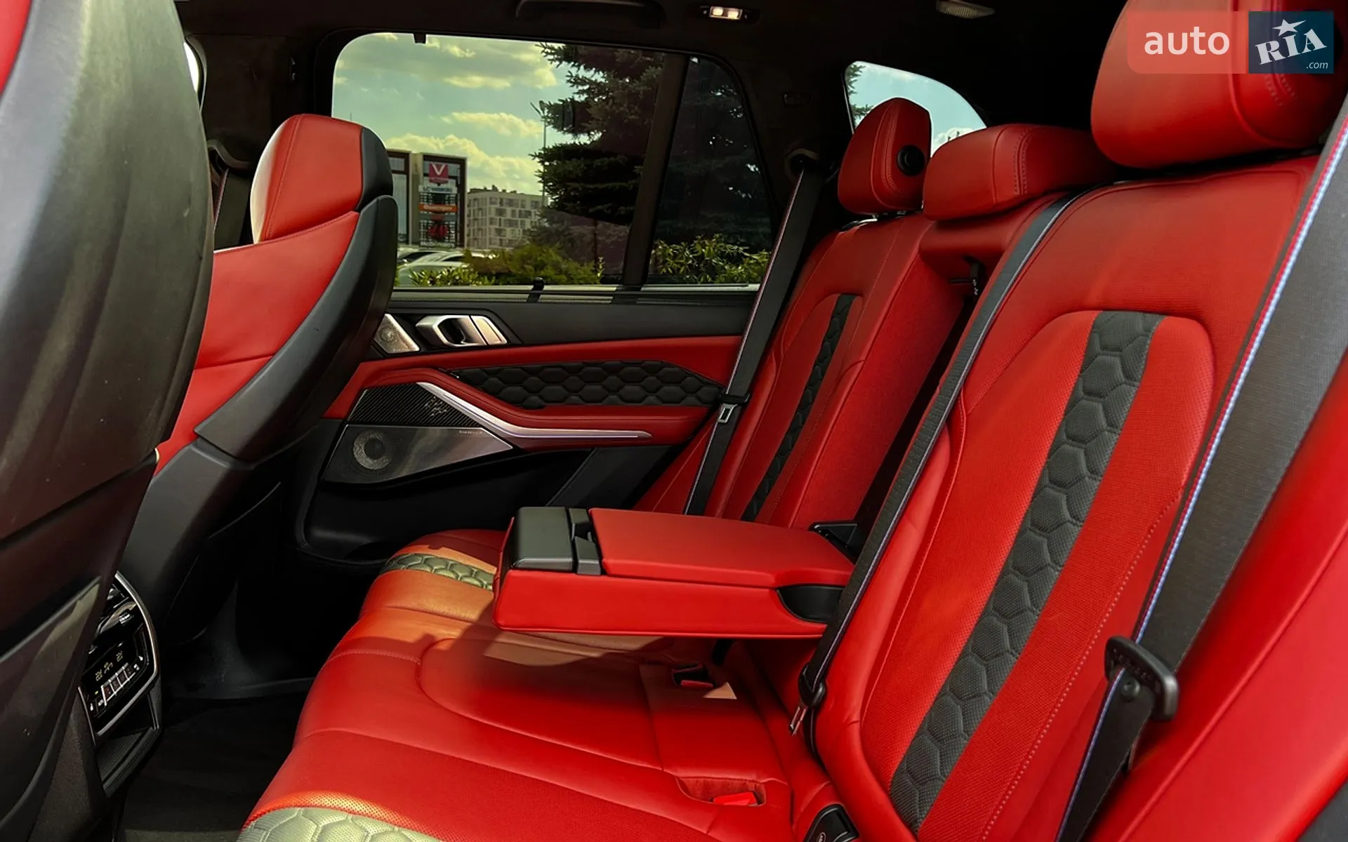 2020 BMW X5 M - мініатюра 43