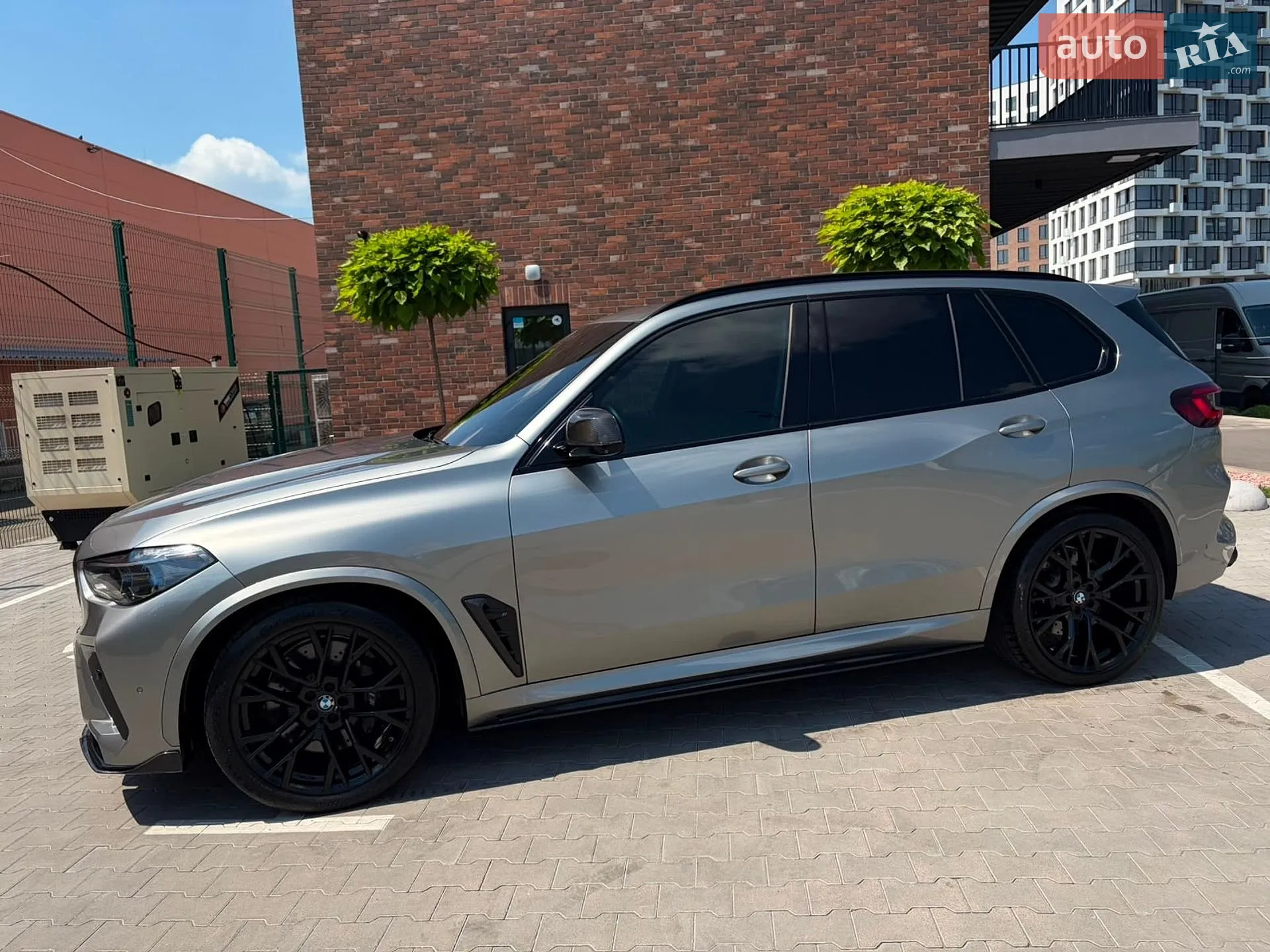 2022 BMW X5 M - мініатюра 31