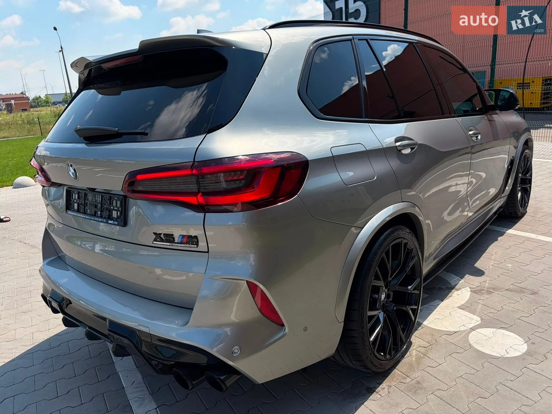2022 BMW X5 M - мініатюра 55