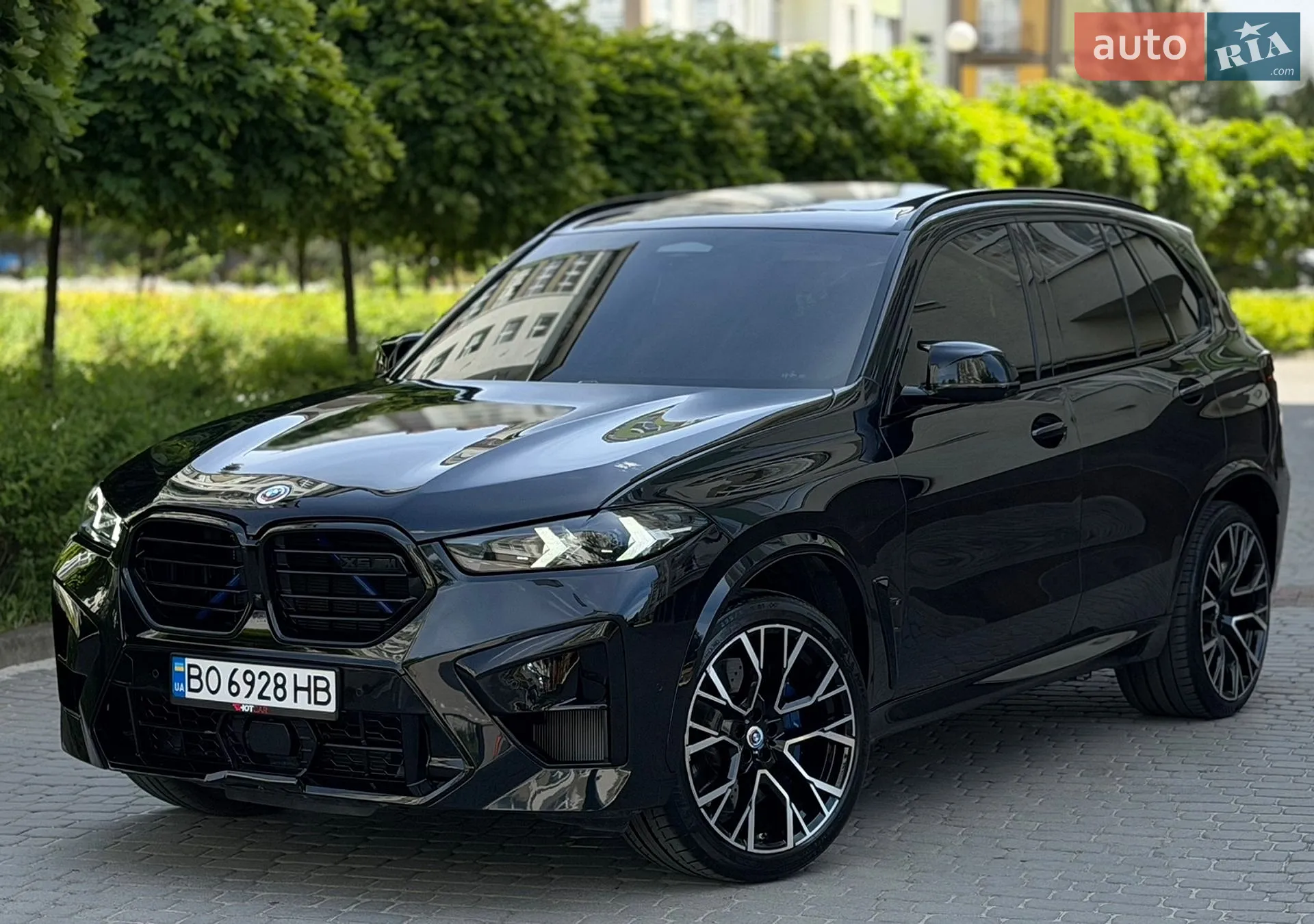 2022 BMW X5 M - мініатюра 10