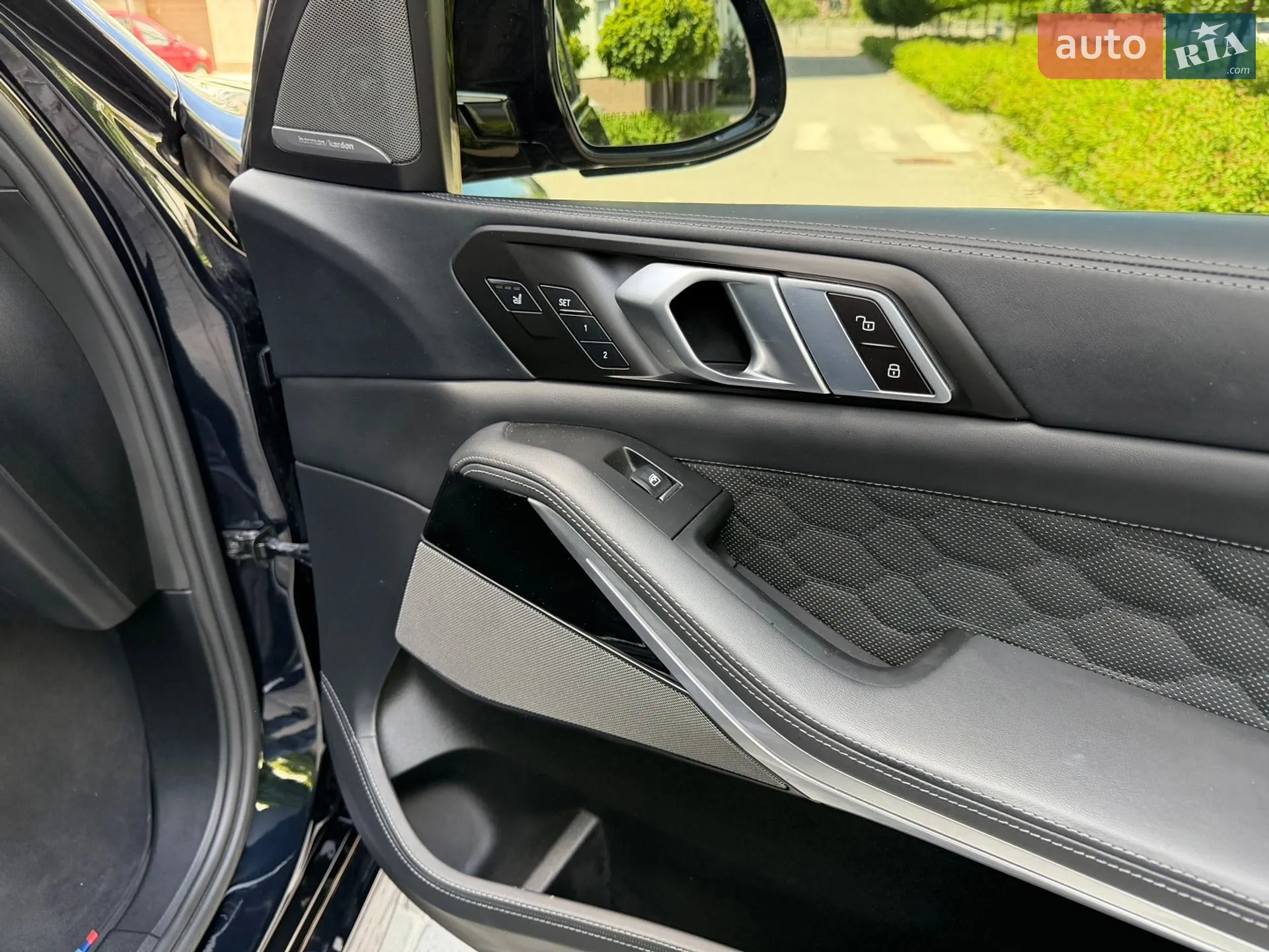 2022 BMW X5 M - мініатюра 58