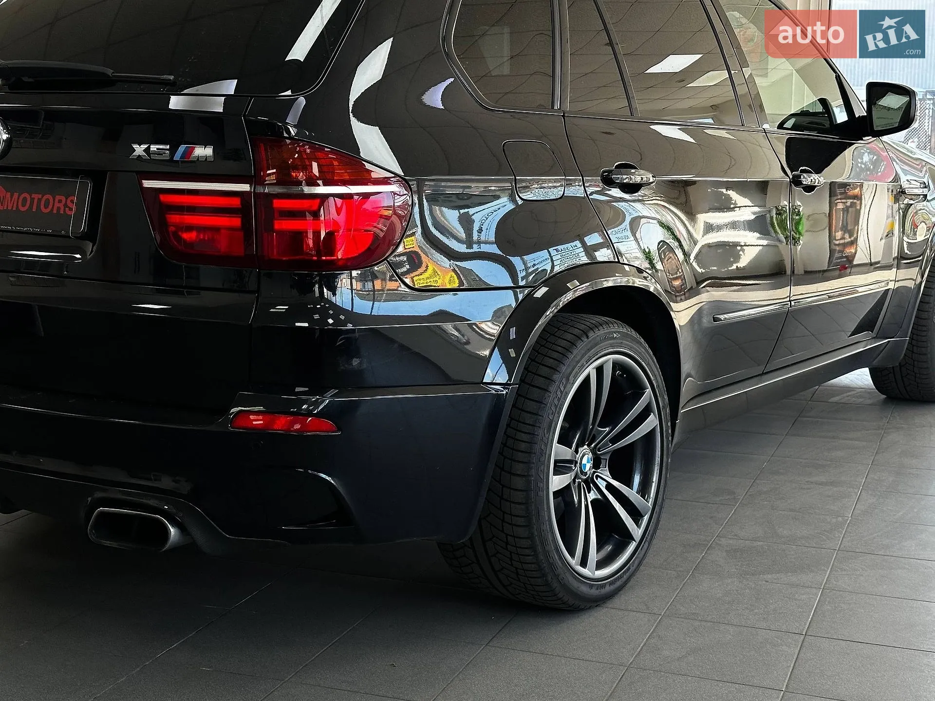 2010 BMW X5 M - мініатюра 9