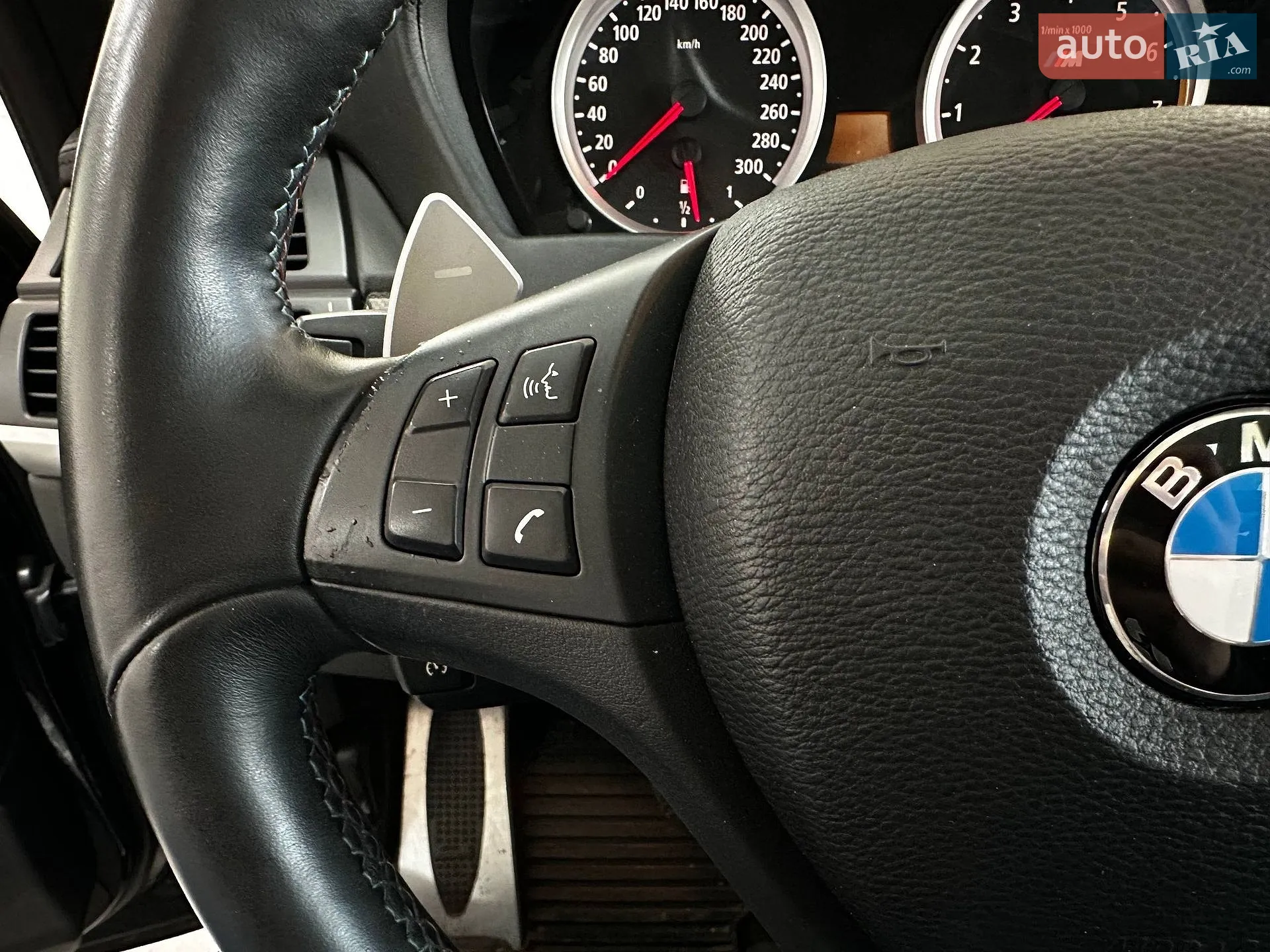 2010 BMW X5 M - мініатюра 29