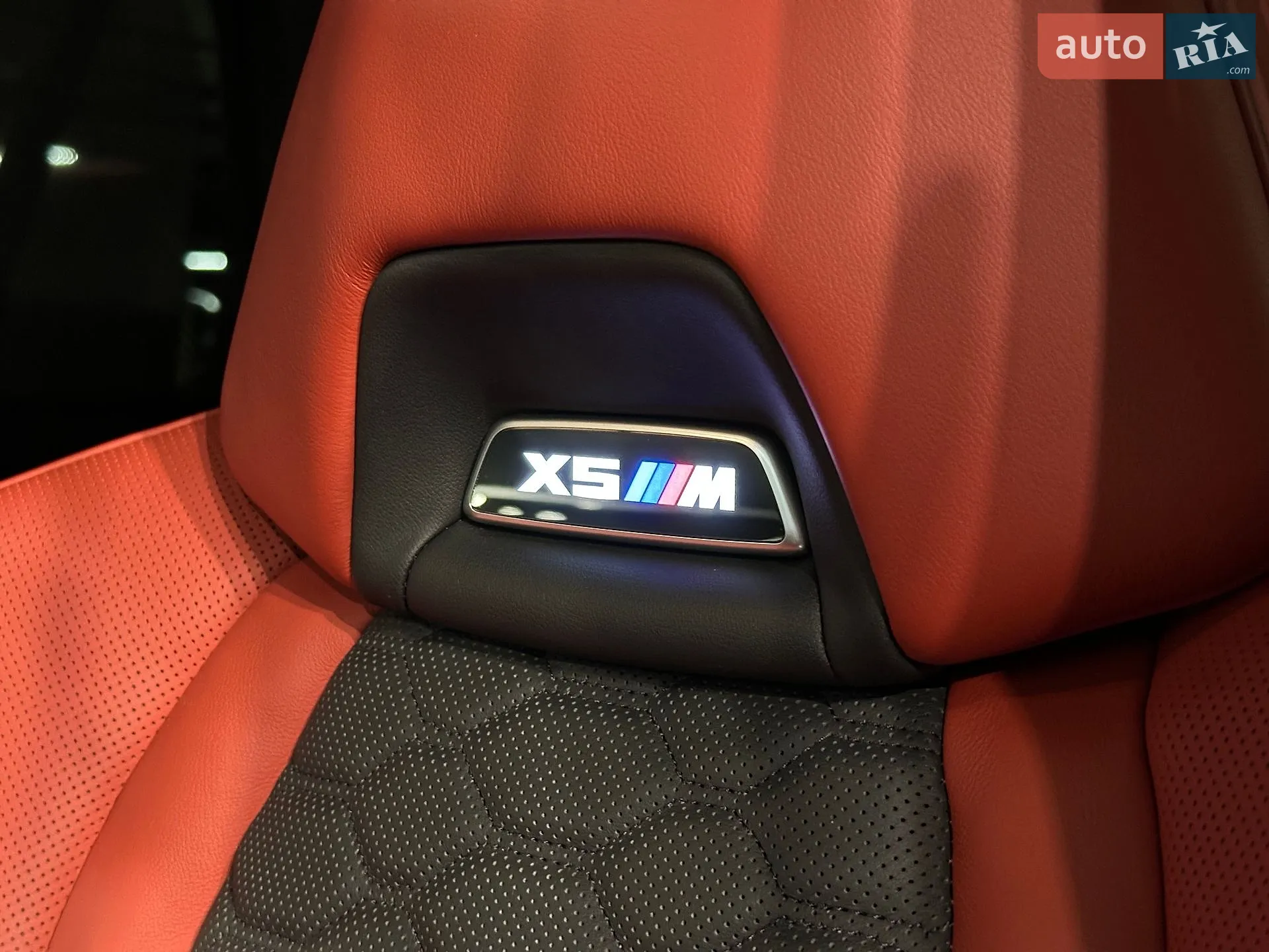 2022 BMW X5 M - мініатюра 23