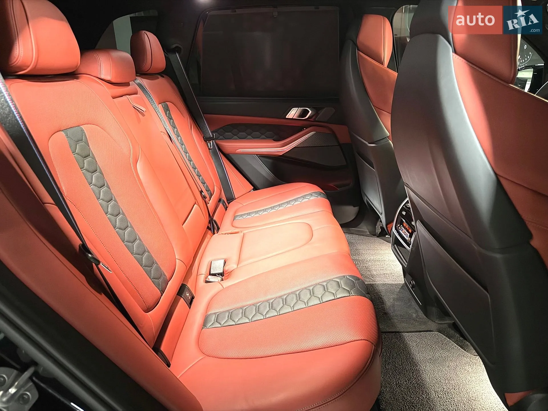 2020 BMW X5 M - мініатюра 31