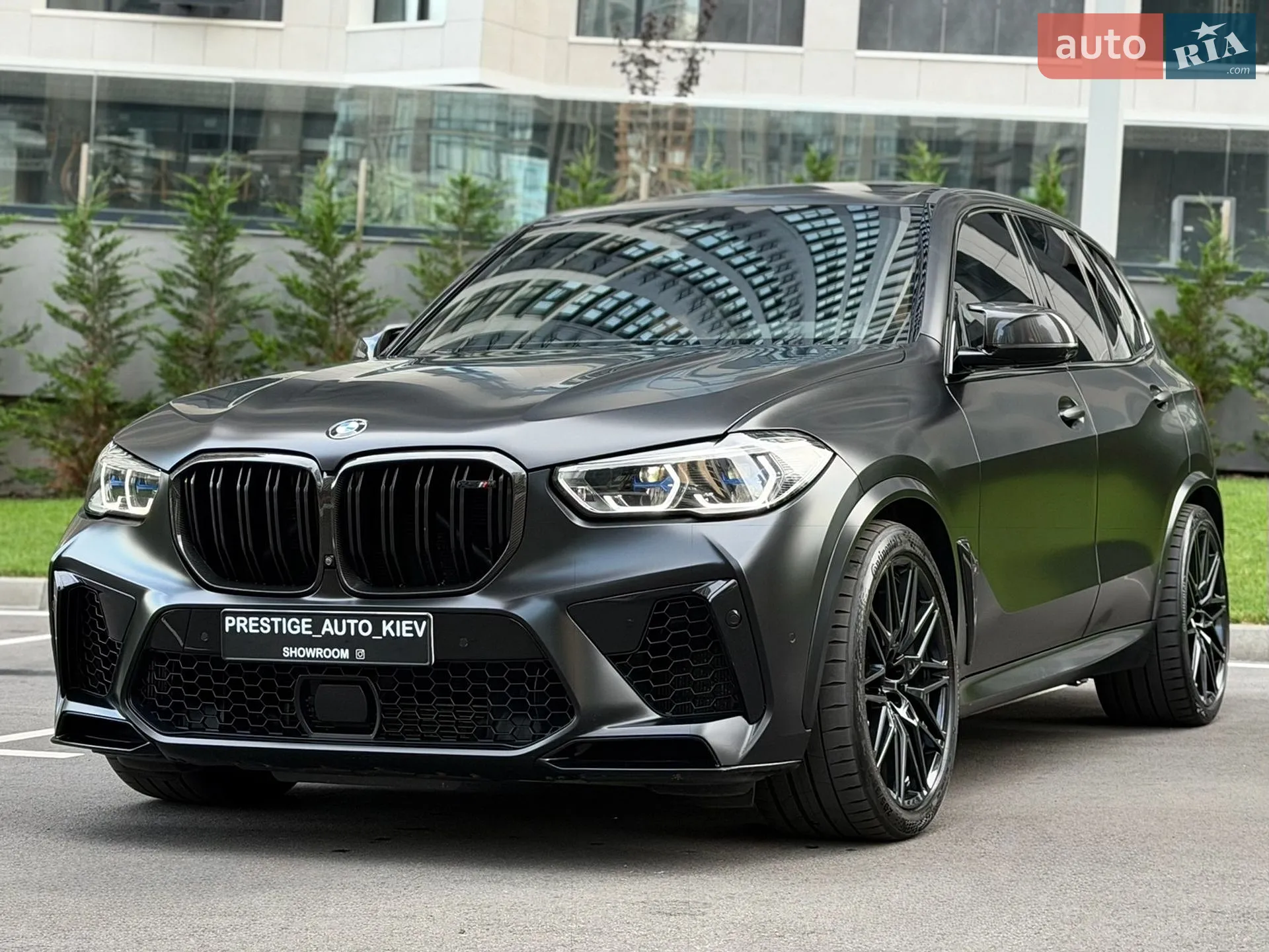 2020 BMW X5 M - мініатюра 9