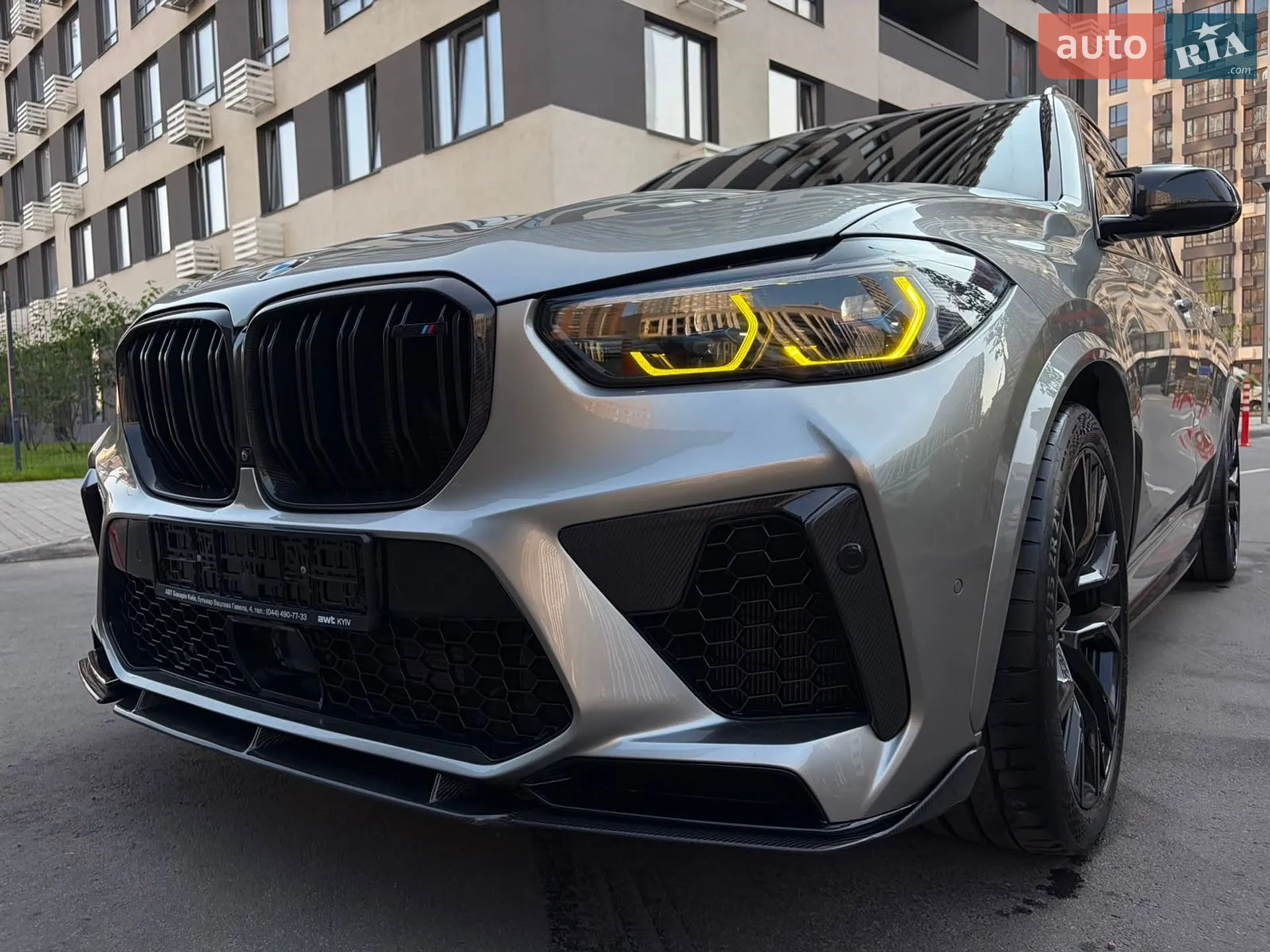 2022 BMW X5 M - мініатюра 3