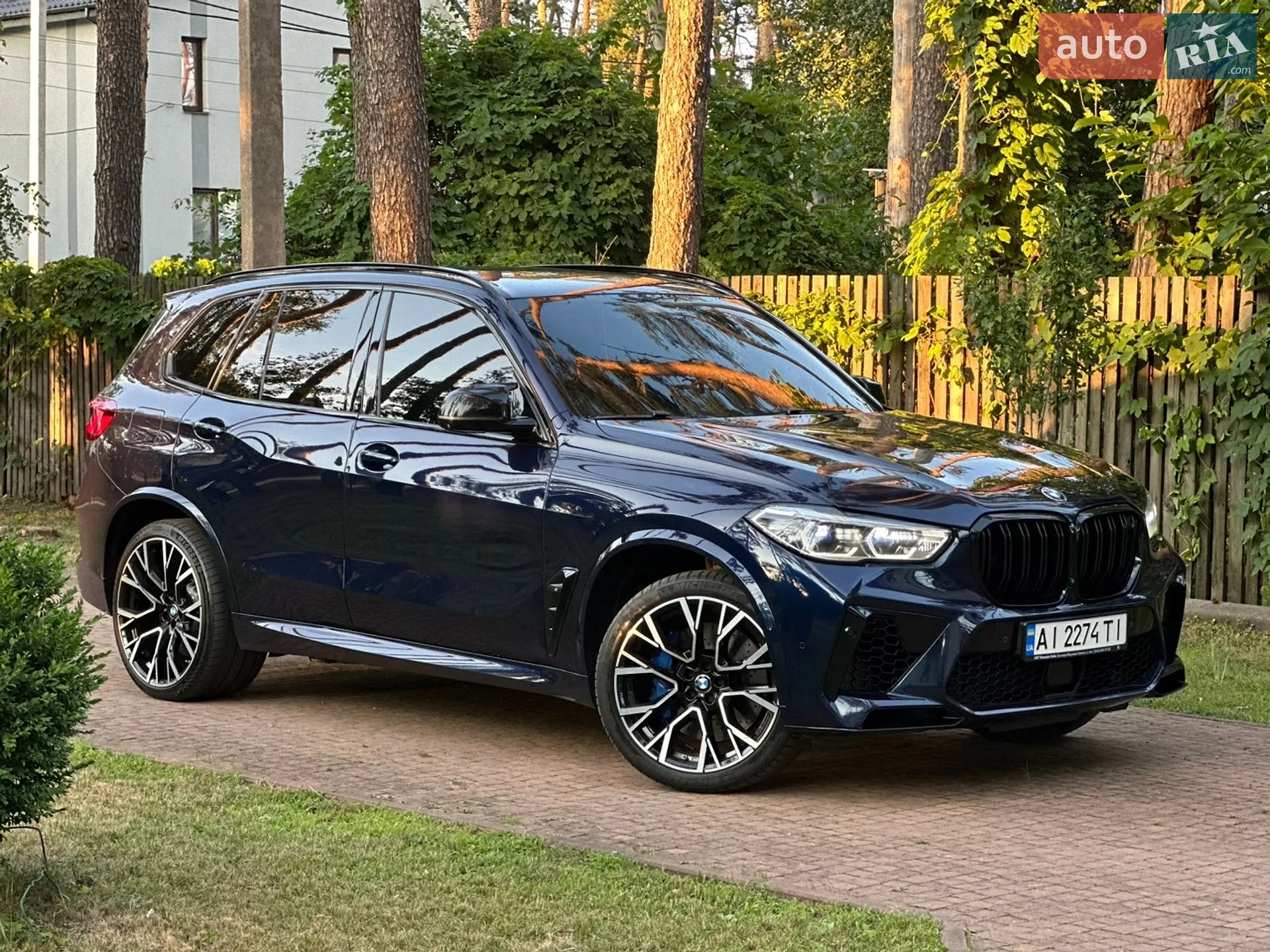 2020 BMW X5 M - фото 1