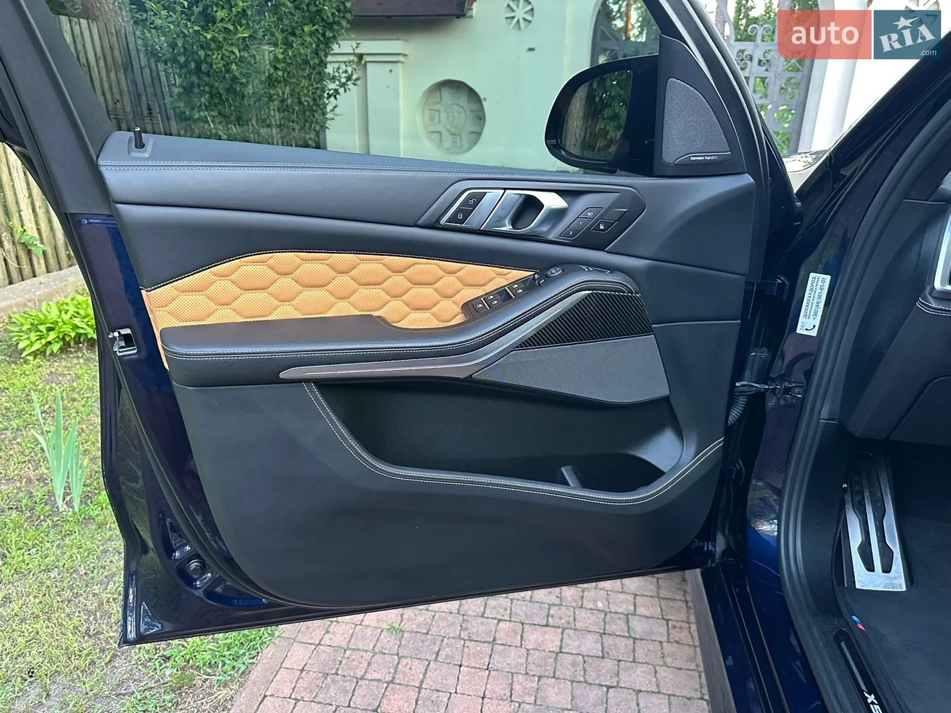 2020 BMW X5 M - мініатюра 91