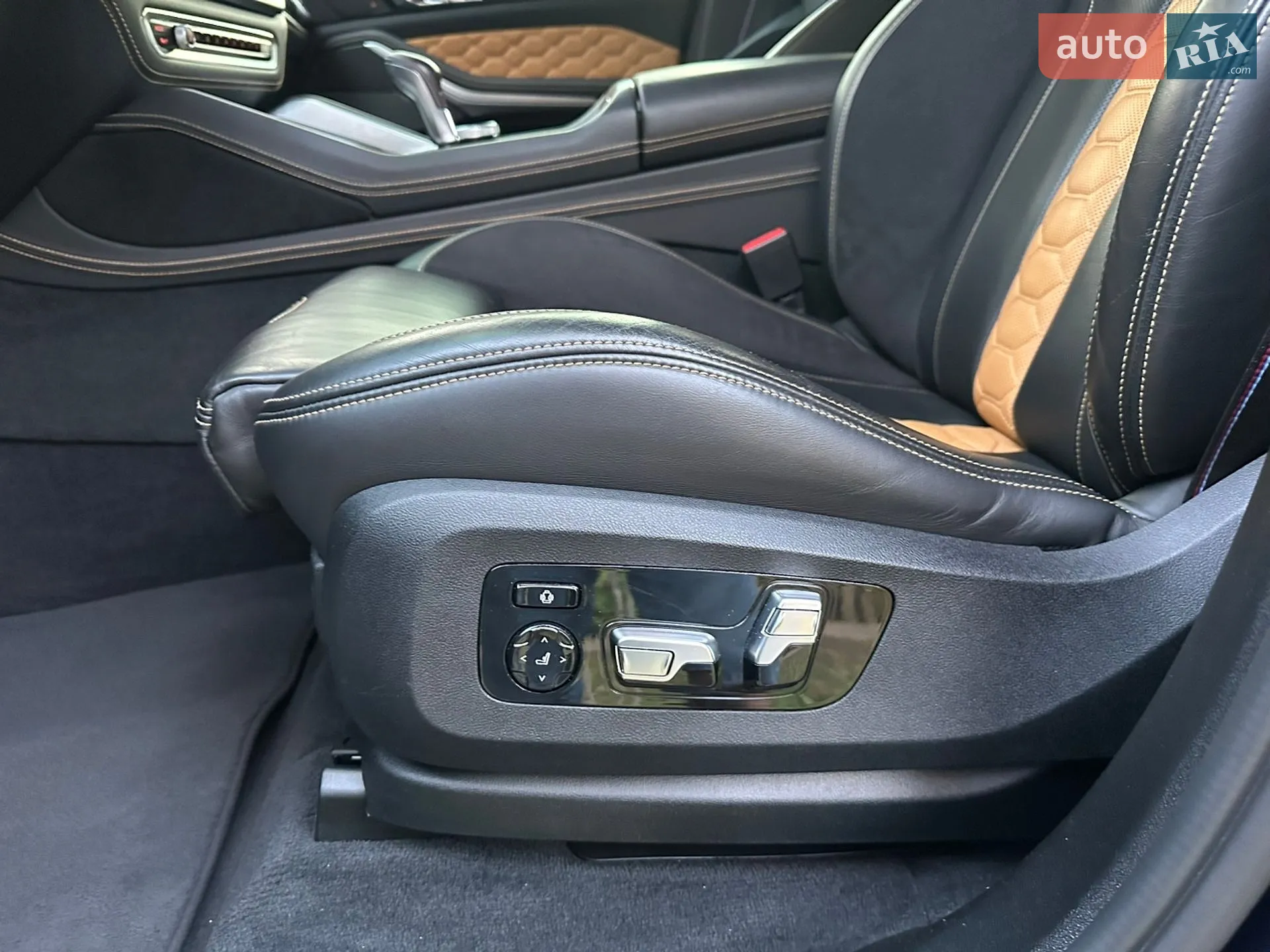 2020 BMW X5 M - мініатюра 106