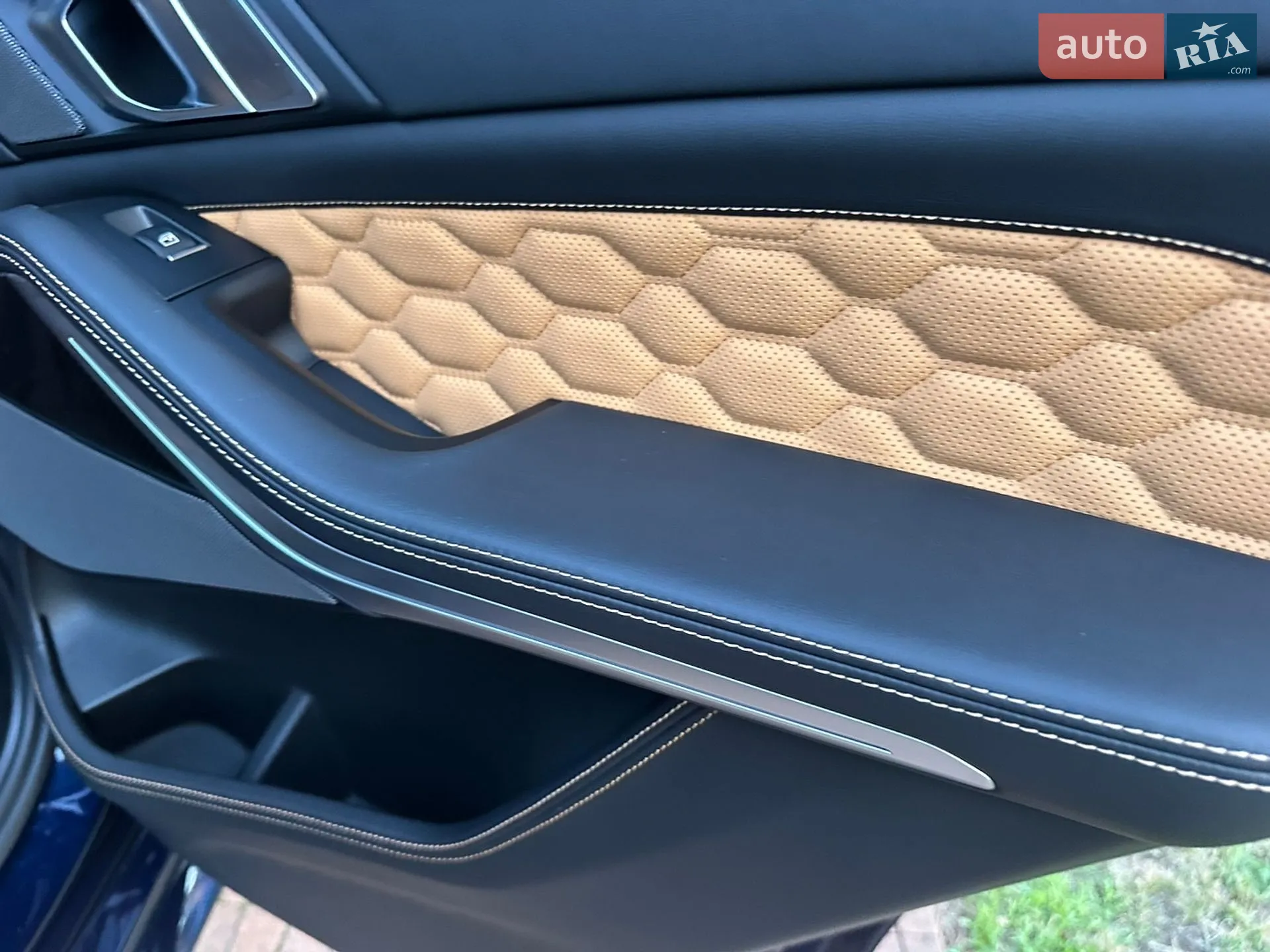 2020 BMW X5 M - мініатюра 185
