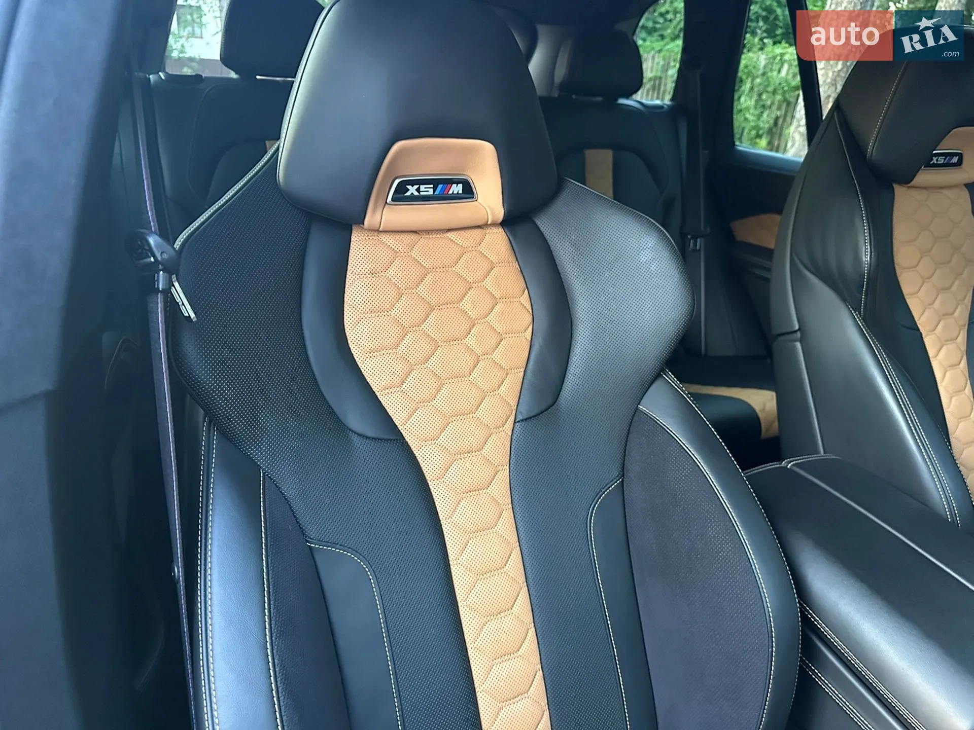 2020 BMW X5 M - мініатюра 211