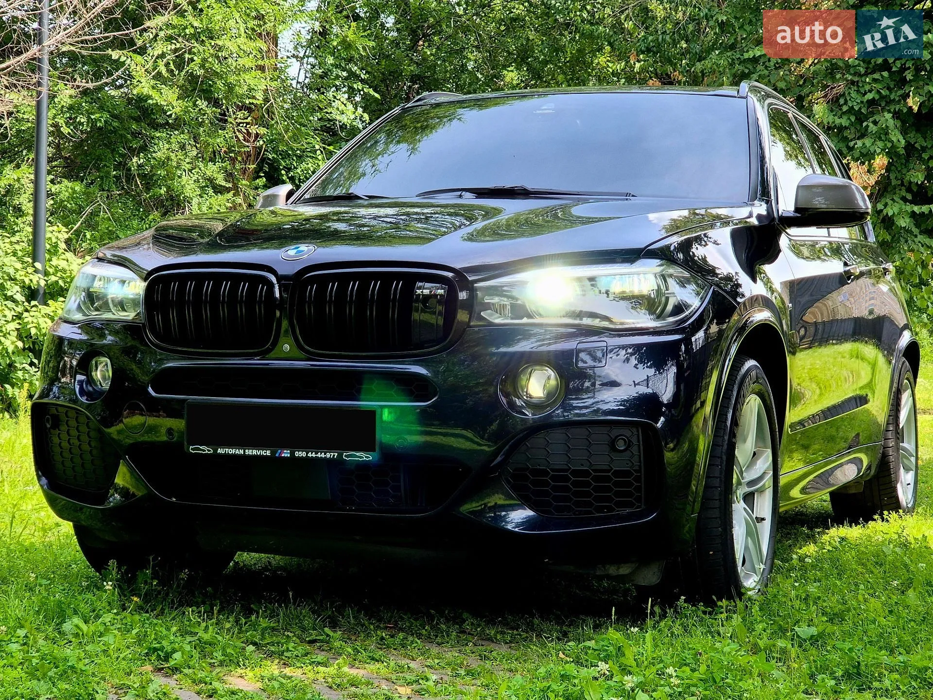 2017 BMW X5 M - мініатюра 4
