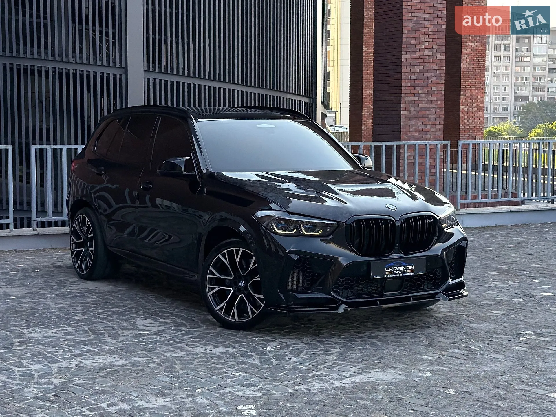 2022 BMW X5 M - мініатюра 6