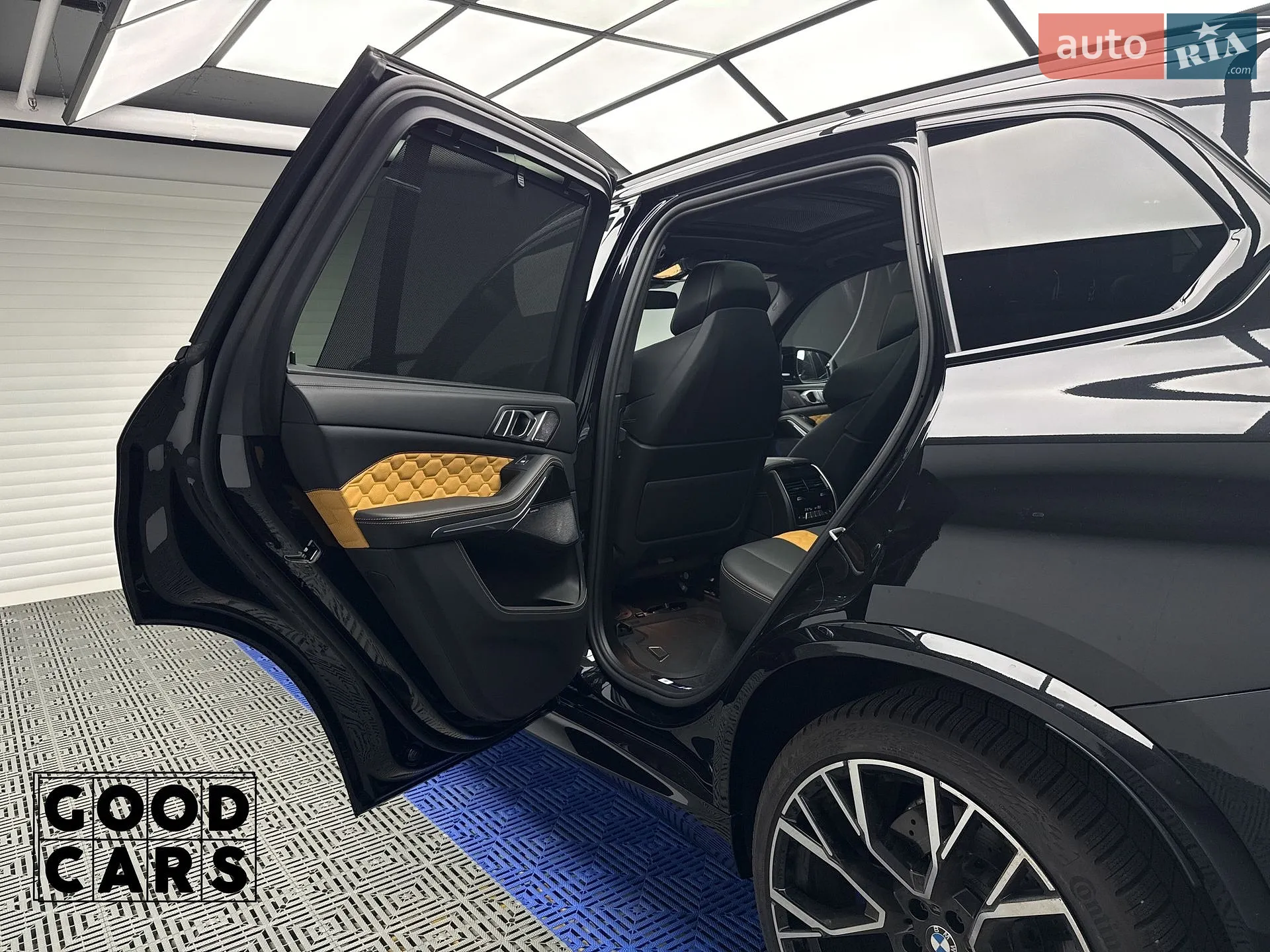 2022 BMW X5 M - мініатюра 32