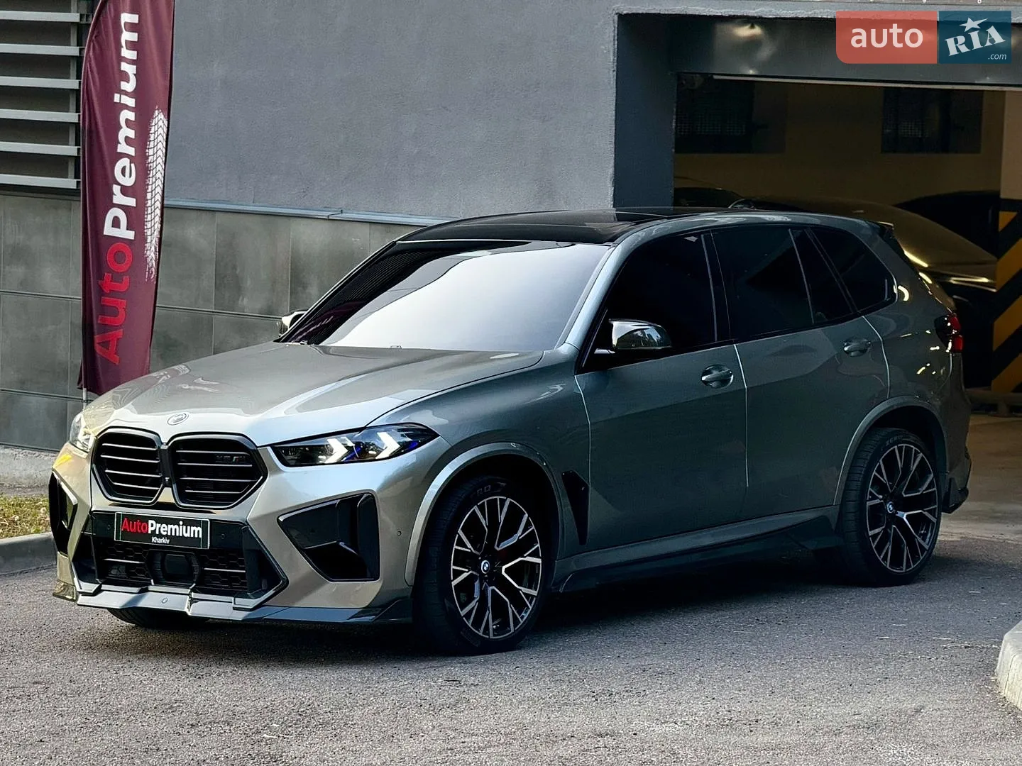 2022 BMW X5 M - мініатюра 4