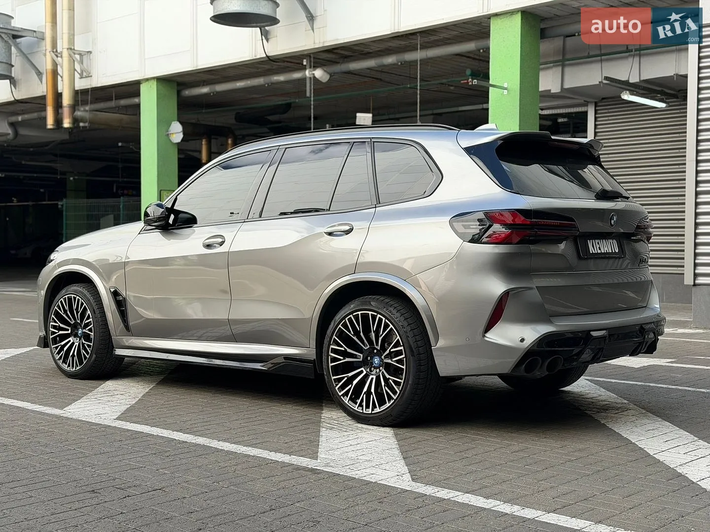 2022 BMW X5 M - мініатюра 6