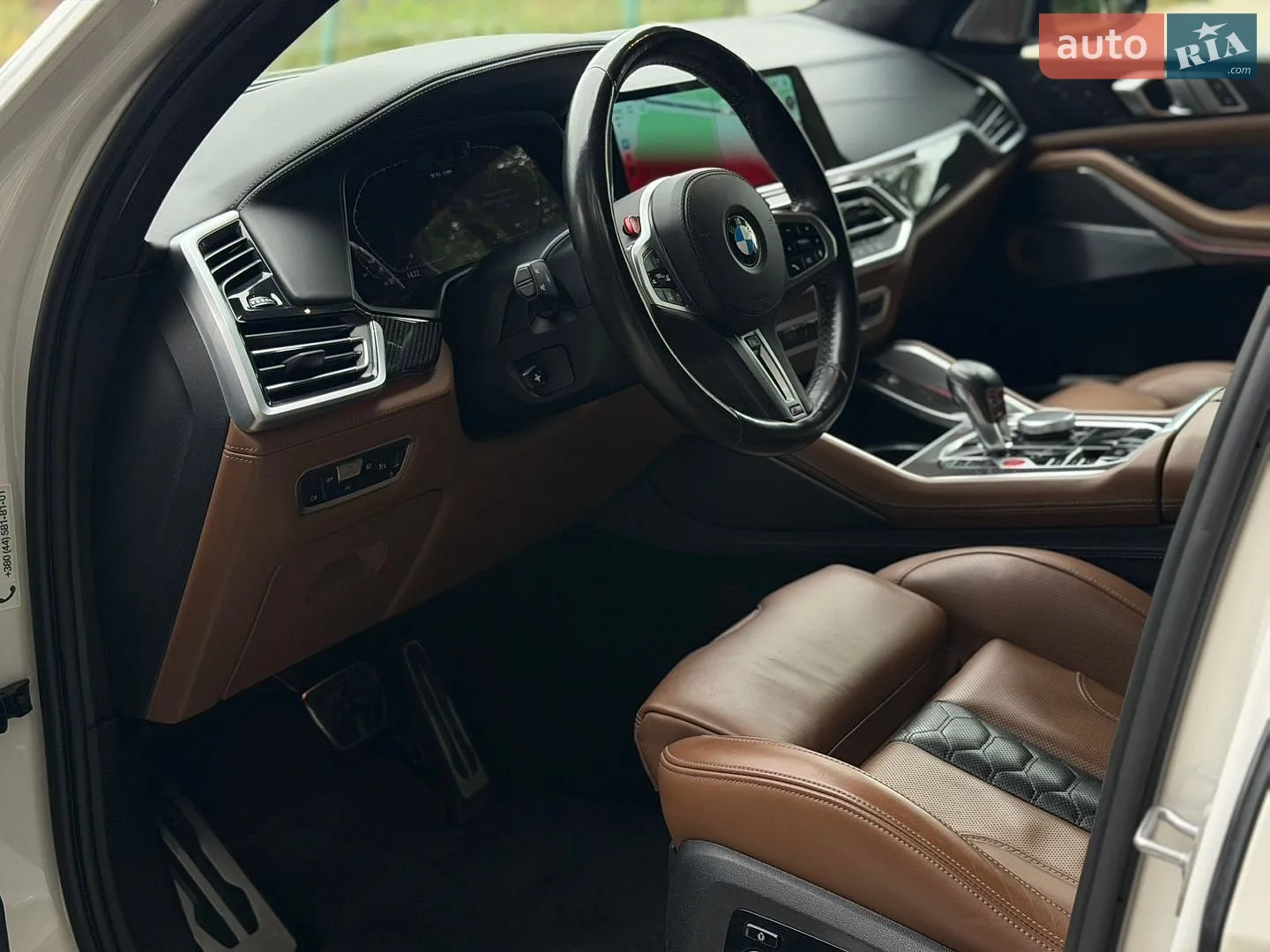 2022 BMW X5 M - мініатюра 15