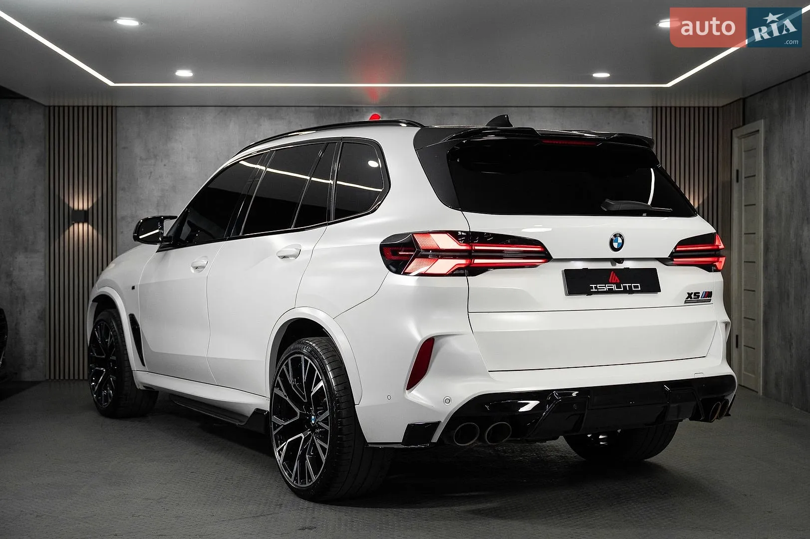 2021 BMW X5 M - мініатюра 17
