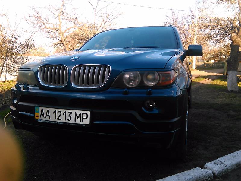 Внедорожник / Кроссовер BMW X5 2000 в Голованевске