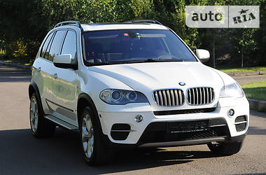 Внедорожник / Кроссовер BMW X5 2011 в Ровно