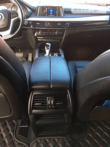 Внедорожник / Кроссовер BMW X5 2016 в Киеве