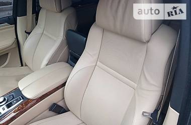 Внедорожник / Кроссовер BMW X5 2009 в 