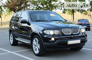 Внедорожник / Кроссовер BMW X5 2004 в Киеве