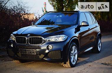 Внедорожник / Кроссовер BMW X5 2015 в Дубно