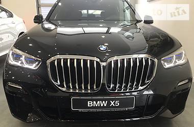 Внедорожник / Кроссовер BMW X5 2018 в 