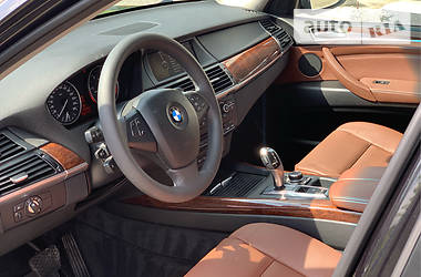 Внедорожник / Кроссовер BMW X5 2012 в Ровно