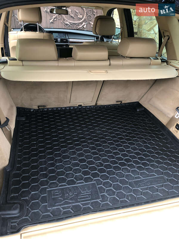 Позашляховик / Кросовер BMW X5 2011 в Рівному