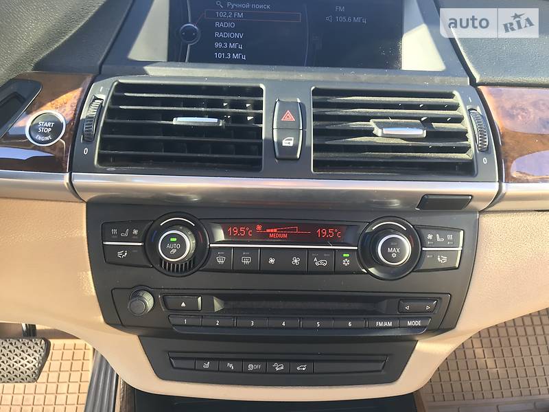 Позашляховик / Кросовер BMW X5 2010 в Запоріжжі