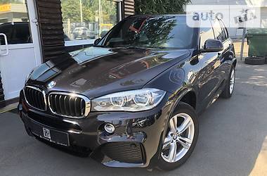 Позашляховик / Кросовер BMW X5 2016 в 